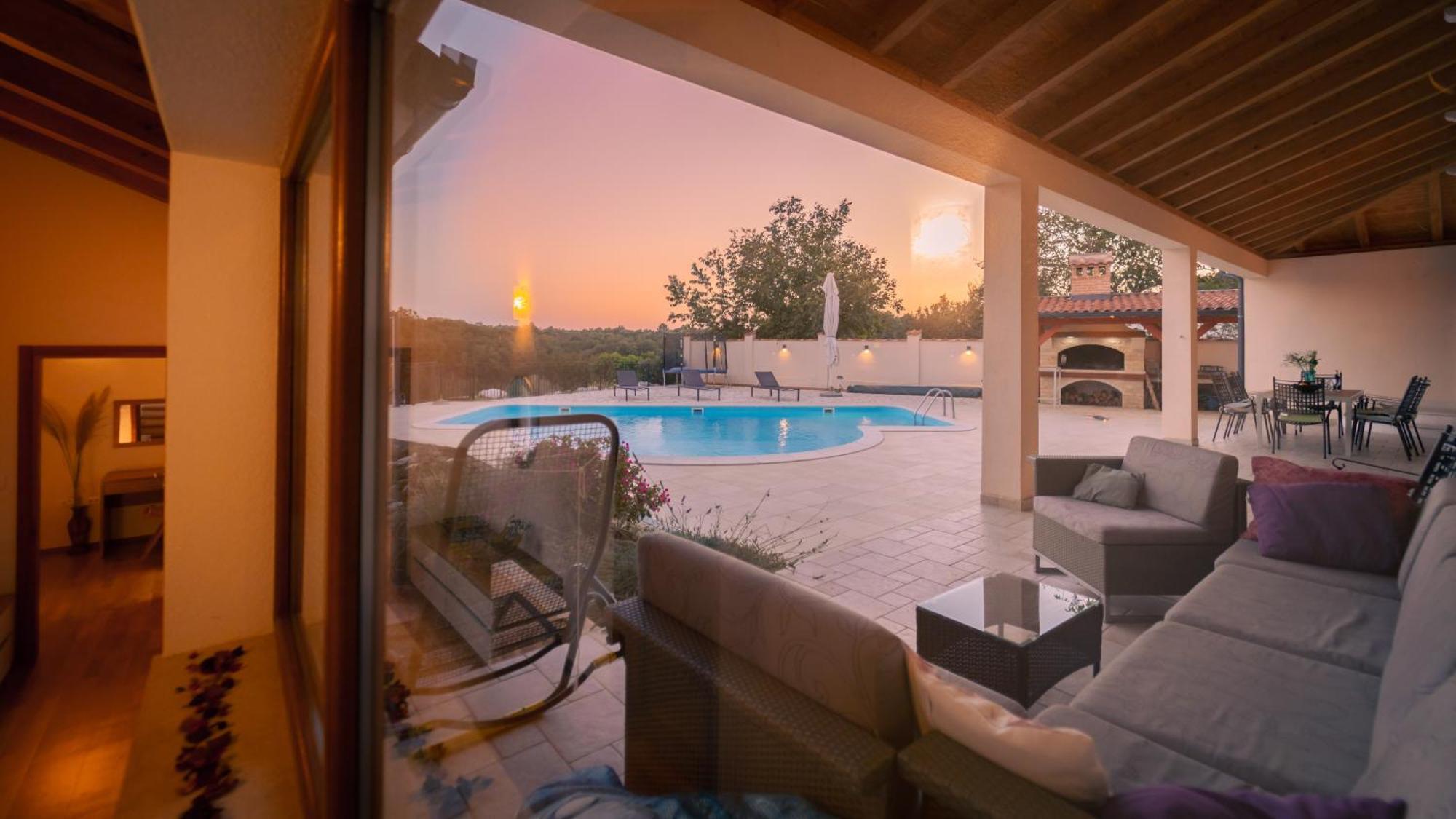Villa Arton Heated Swimming-Pool Zminj Экстерьер фото
